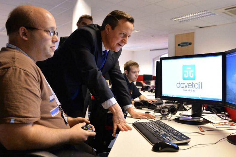 نخست وزیر بریتانیا از استودیوی سازنده‌ی Train Simulator 2015 بازدید کرد