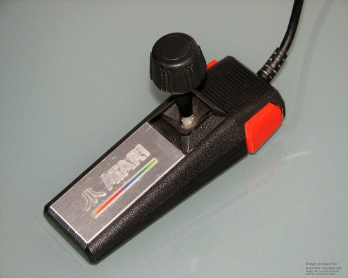 Atari-2600-7800-Joystick-Pro-001