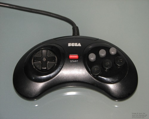 Sega-Mega-Drive-II-6-Six-Button-Controller-001