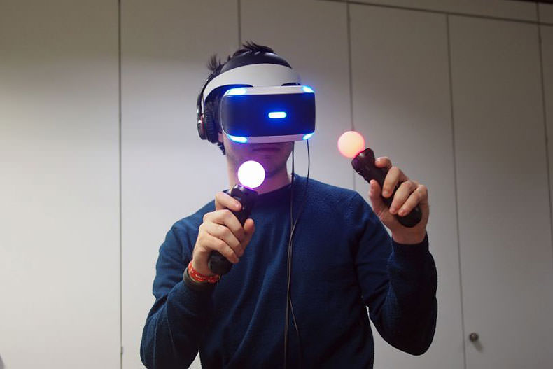 سونی: فردا منتظر خبرهای مهمی از پلی استیشن VR باشید
