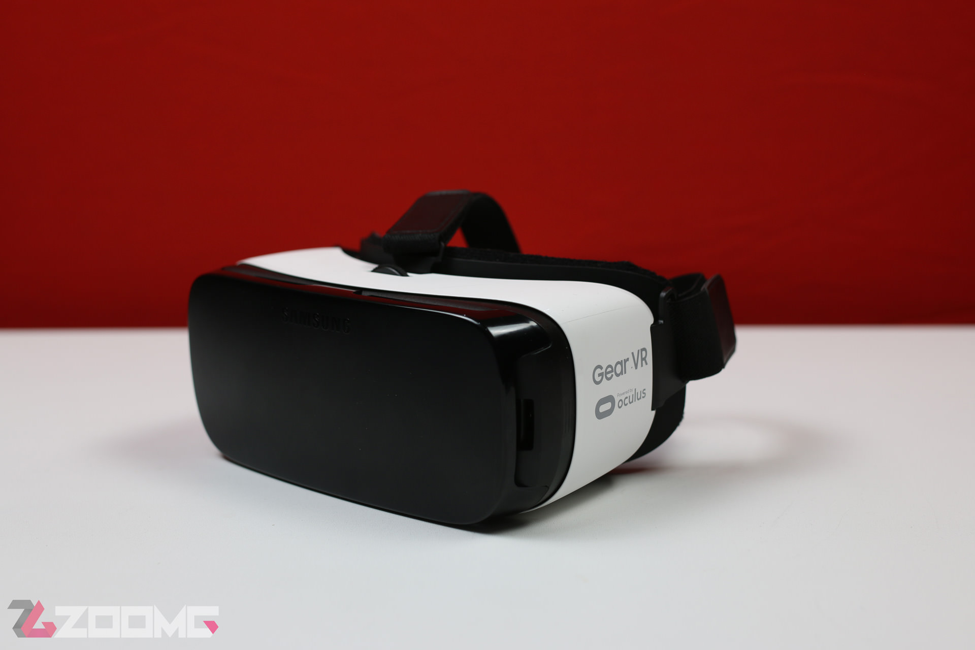 بررسی هدست واقعیت مجازی Samsung Gear VR