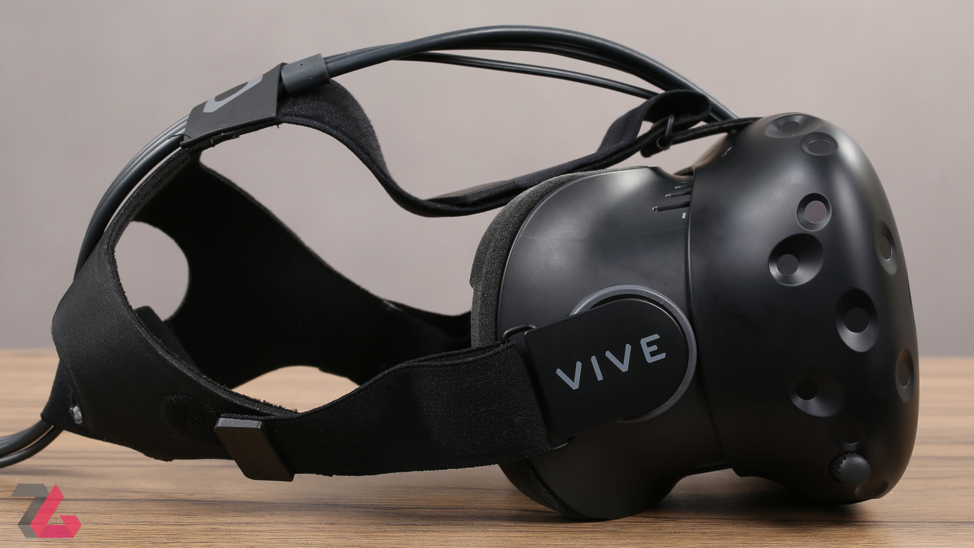 HTC Vive / اچ تی سی وایو