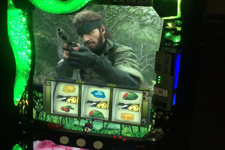 ویدیو گیم پلی بازی Metal Gear Solid: Snake Eater روی دستگاه Pachislot 