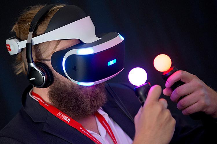 نسخه جدید پلی‌استیشن Move به عنوان کنترلر پلی استیشن VR معرفی شد