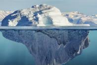 بررسی برنامه رؤیایی امارات برای انتقال کوه یخی عظیم از قطب جنوب