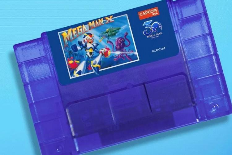 کارتریج NES و SNES بازی Mega Man در دست ساخت قرار دارد