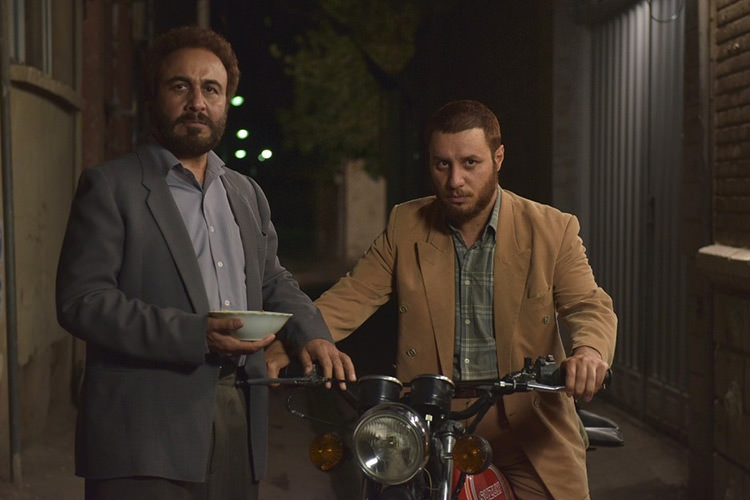 گزارش فروش سینمای ایران: زوج رضا عطاران و جواد عزتی حکمرانی می‌کند