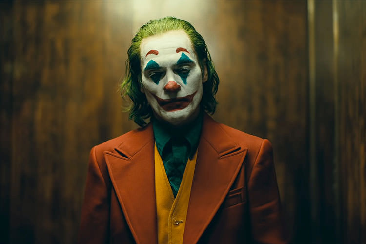 موشکافی اولین تریلر فیلم Joker با بازی واکین فینیکس