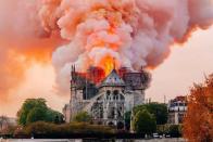 ۱۰ دانستنی جالب درباره کلیسای نوتردام پاریس