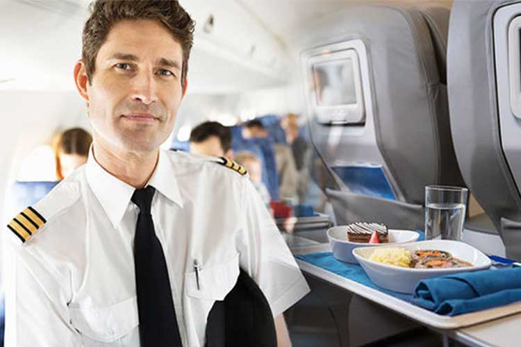 چرا غذای خلبانان هواپیما و مسافران فرق دارد؟