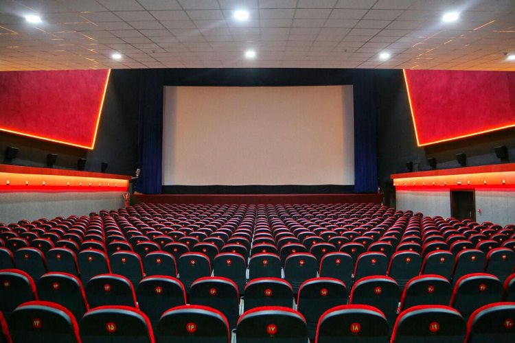 سینماهای کشور در روزهای ۱۴ و ۱۵ خرداد ماه تعطیل خواهند بود
