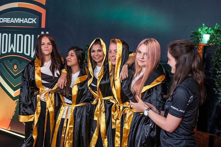 مسابقات DreamHack Open Rotterdam با حضور زنان و مردان مطرح کانتر باز جهان برگزار می‌شود
