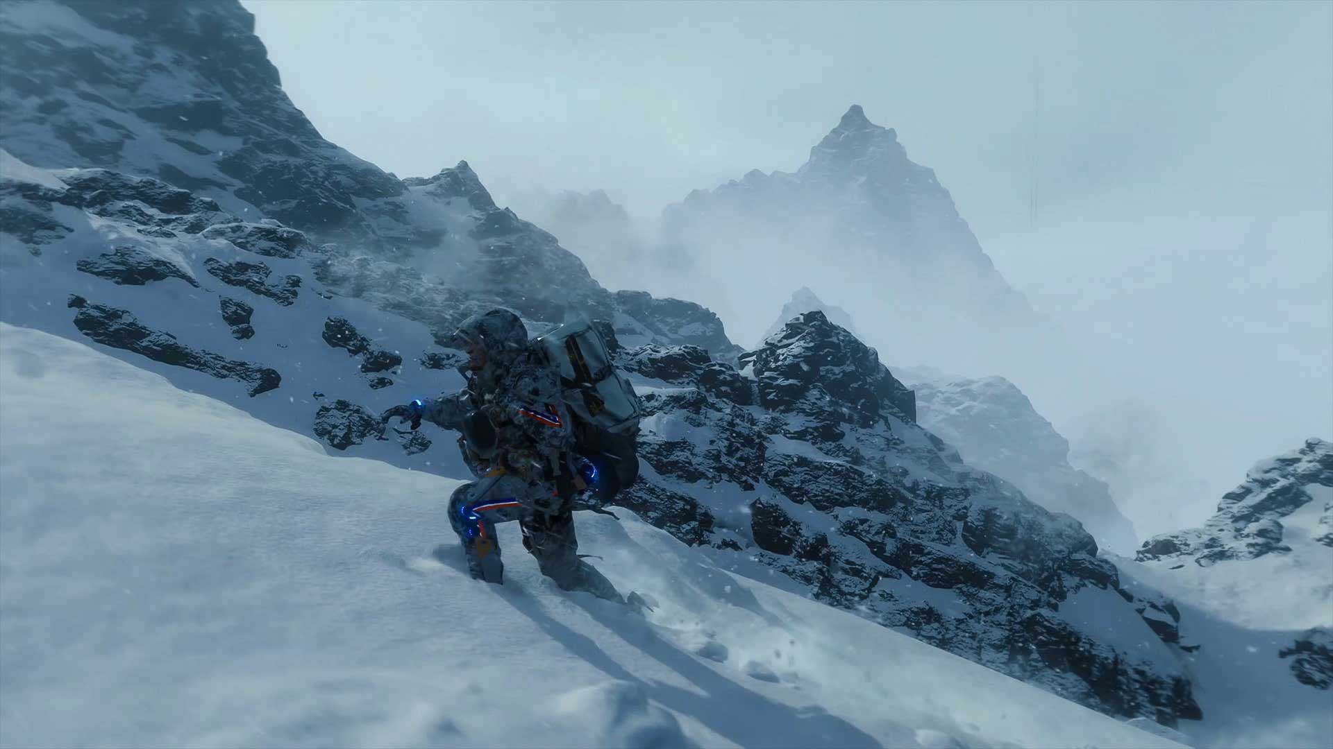 سم پورتر بریجز با بازی نورمن ریداس در بازی Death Stranding مشغول بالا رفتن از کوه برفی