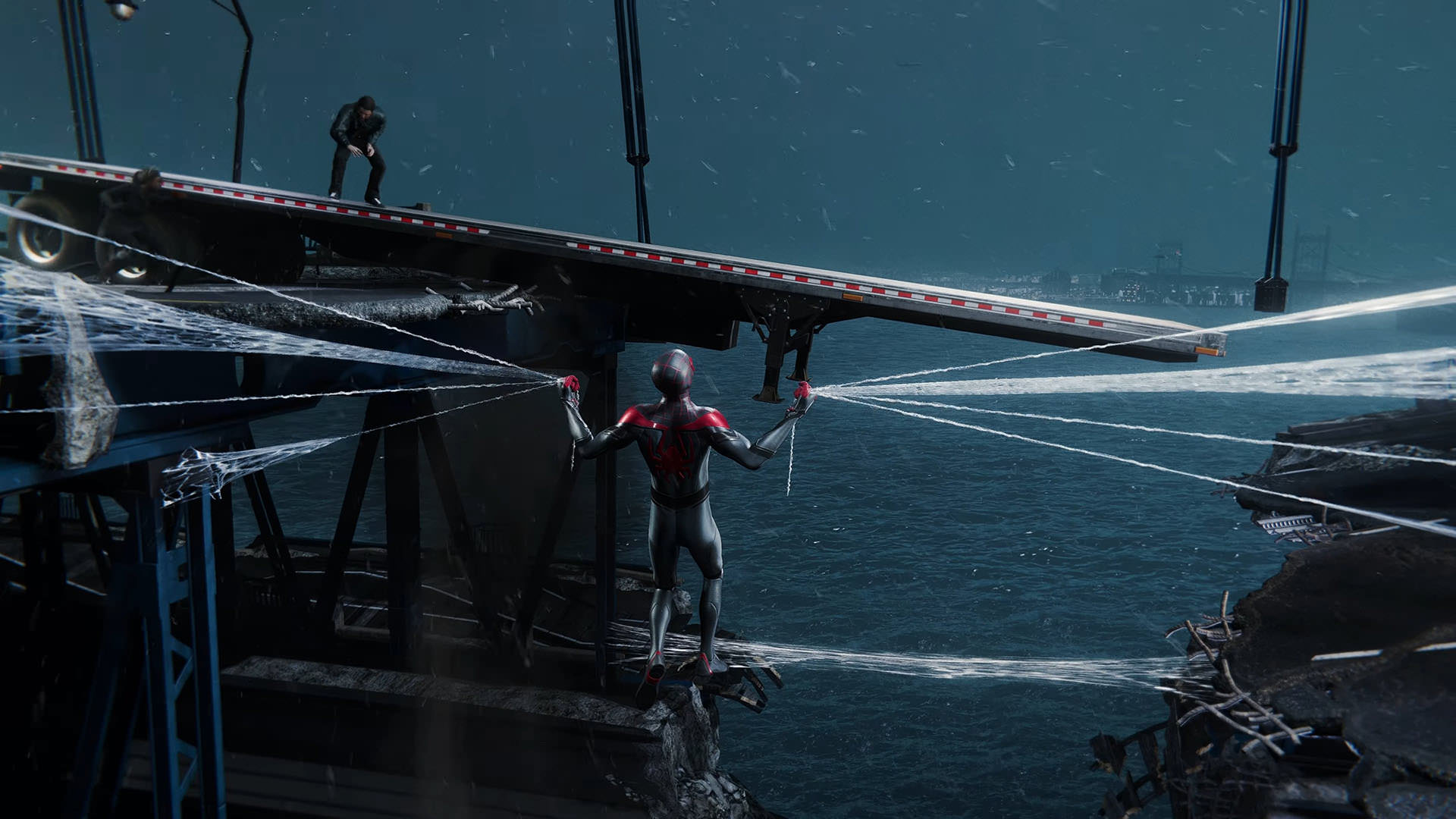 متصل کردن دو تکه‌ی یک پل در بازی Spider-Man Miles Morales