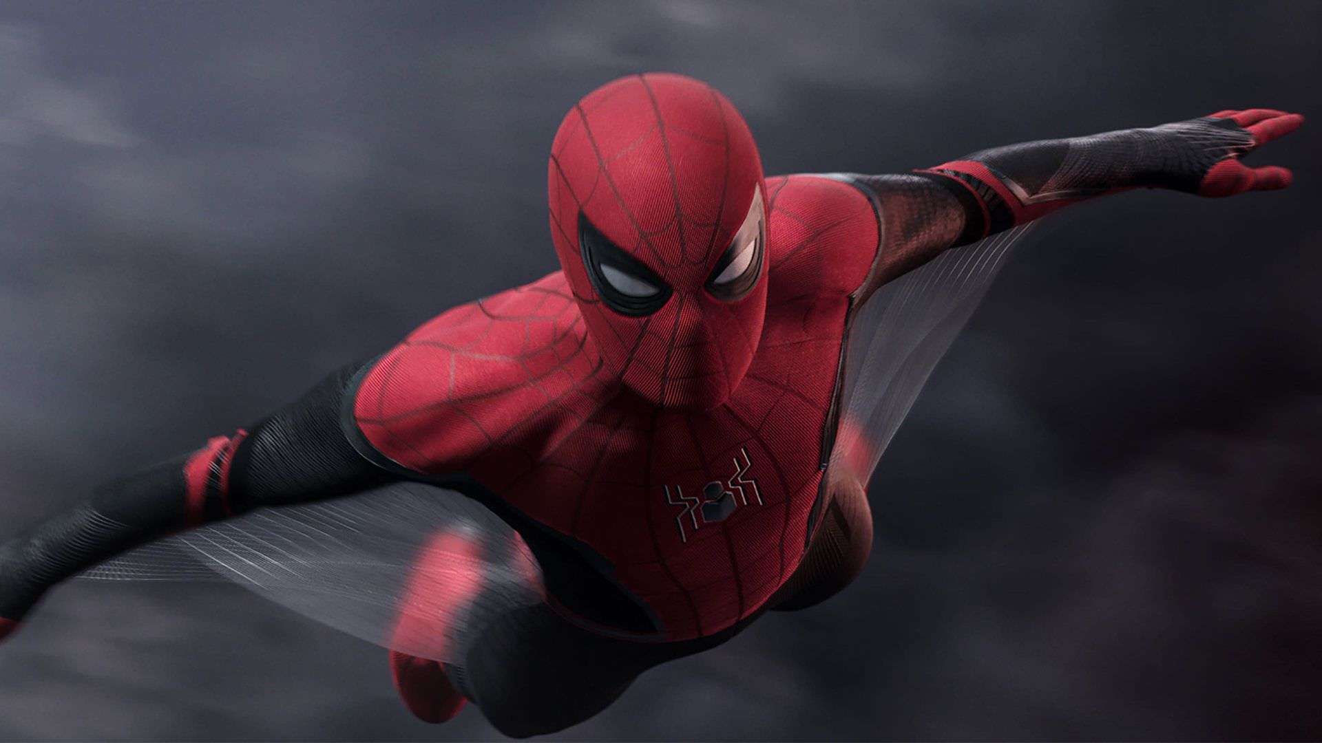 تام هالند در نقش مرد عنکبوتی در حال پرواز کردن در فیلم Spider-Man: Far From Home
