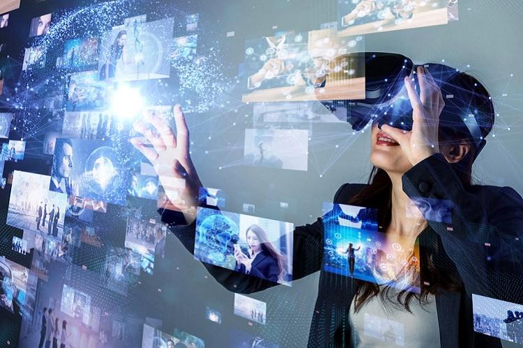 سونی هدست‌های واقعیت مجازی آینده را بدون کنترلرهای سنتی پیش‌بینی می‌کند