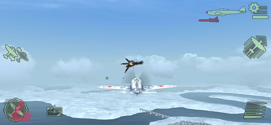 محیط برفی و نابود هواپیمای دشمن در بازی بازی موبایل Warplanes: WW2 Dogfight