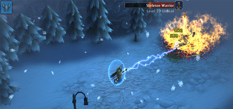 قهرمان بازی Eternium در حال استفاده از مهارت خود برای کشتن دشمنان