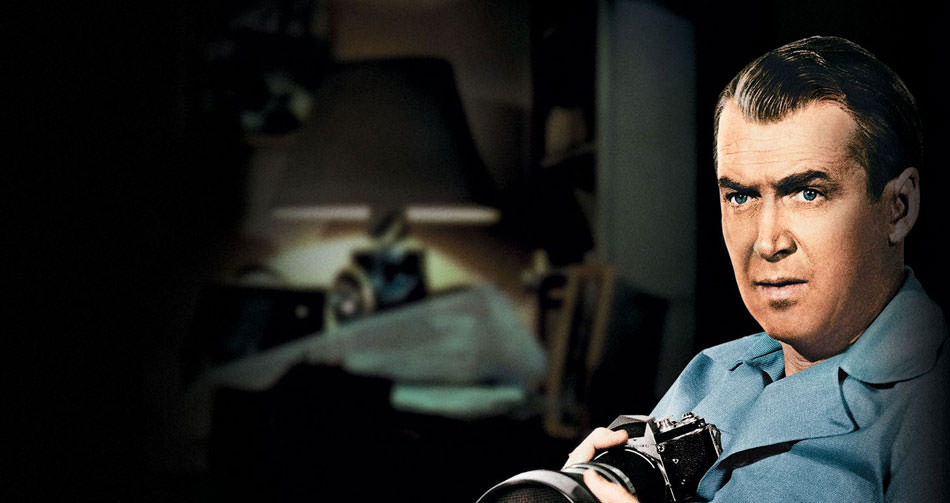 جیمز استوارت دوربین به‌دست در فیلم Rear Window آلفرد هیچکاک