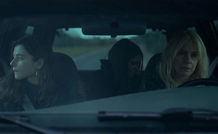 امی رایان، توماسین مکنزی و اونا لارنس در نمایی از فیلم دختران گمشده