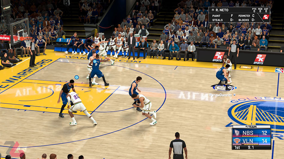 دفاع کردن بازیکن در بازی NBA 2K21