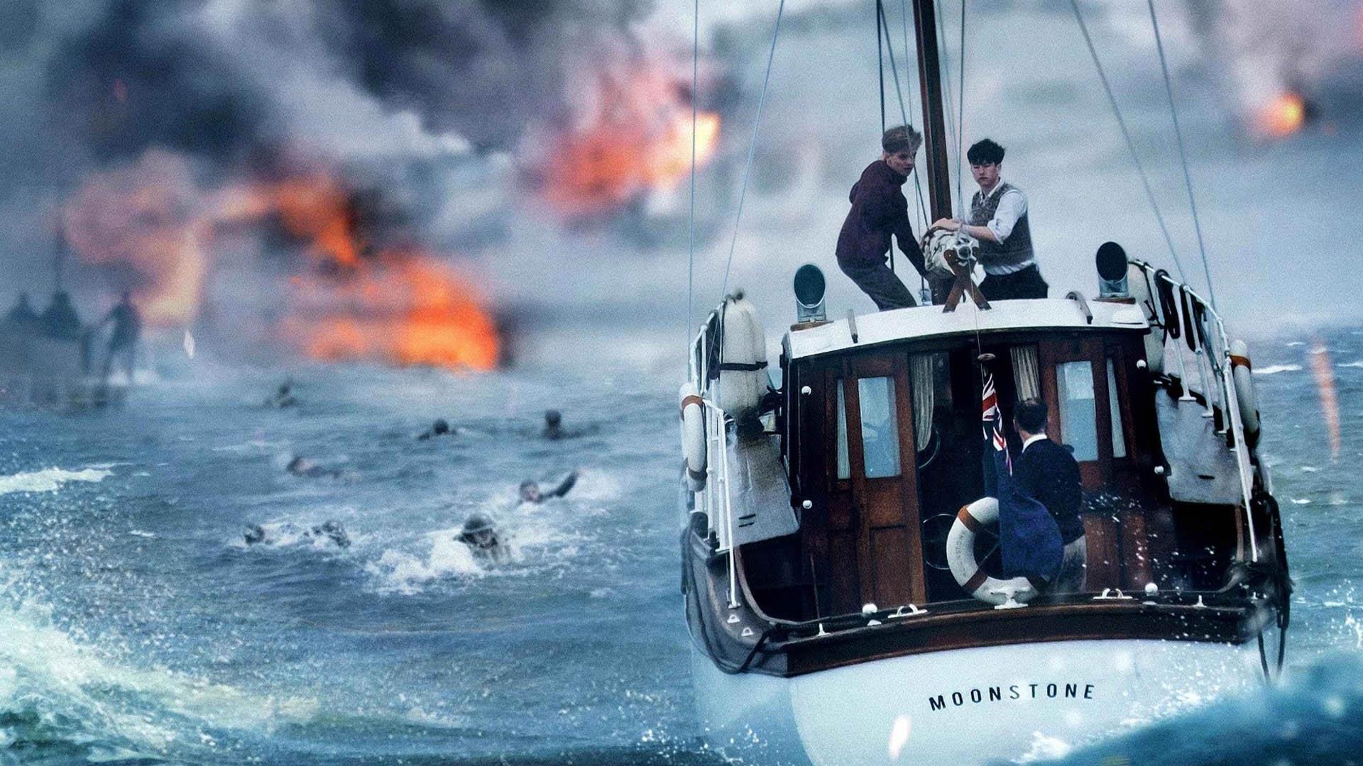 قایق آقای داوسون در فیلم Dunkirk در حال نجات سربازان انگلیسی