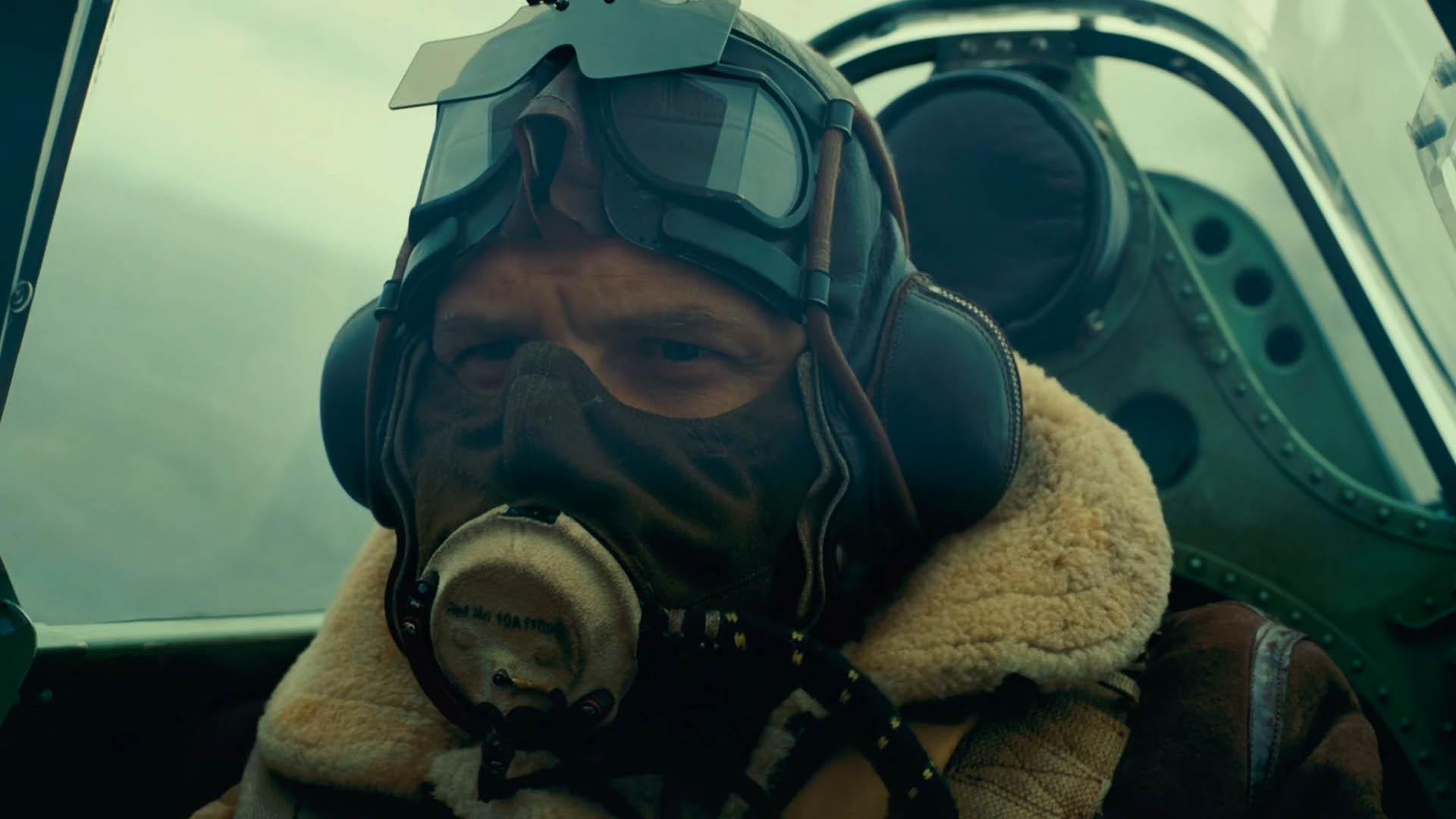 شخصیت فاریر با بازی تام هاردی در فیلم Dunkirk