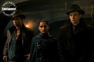 یک زن و دو مرد در تصویر جدید اینترتینمنت ویکلی از سریال Shadow and Bone شبکه نتفلیکس
