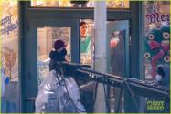 تام هالند و زندیا در هوایی برفی در پشت صحنه فیلمبرداری و تولید فیلم Spider-Man 3