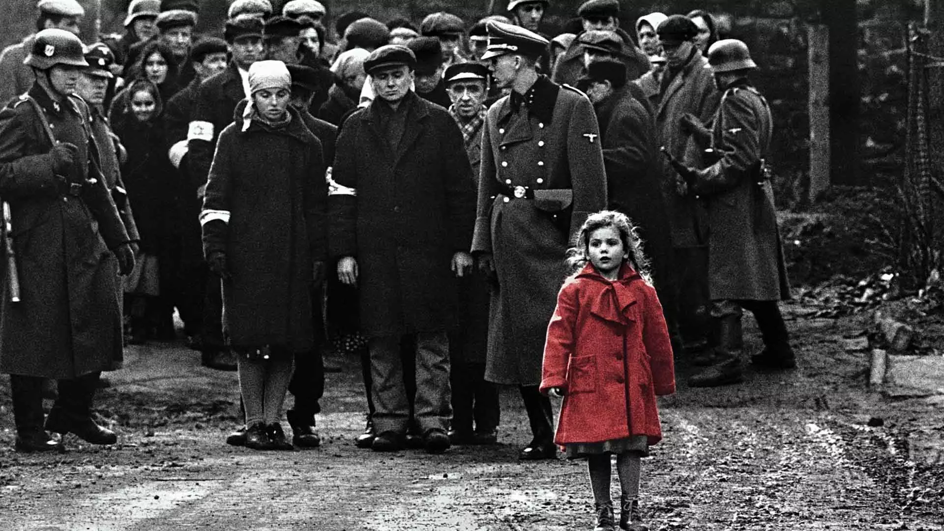 دختری با کت قرمز رنگ در فیلم Schindler's List