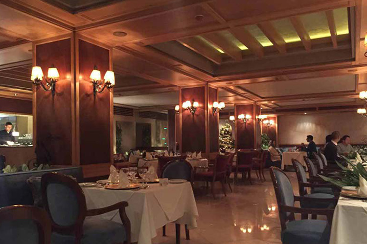 بهترین رستوران تهران کجاست؟