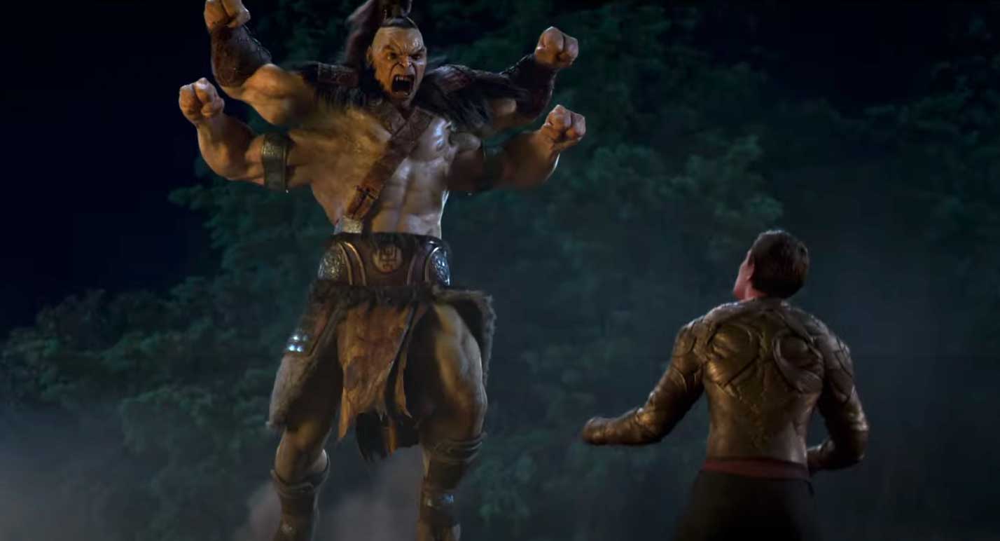 گورو با چهار دست در حال پریدن به سمت کول یانگ در فیلم Mortal Kombat با اقتباس از سری بازی مورتال کمبت