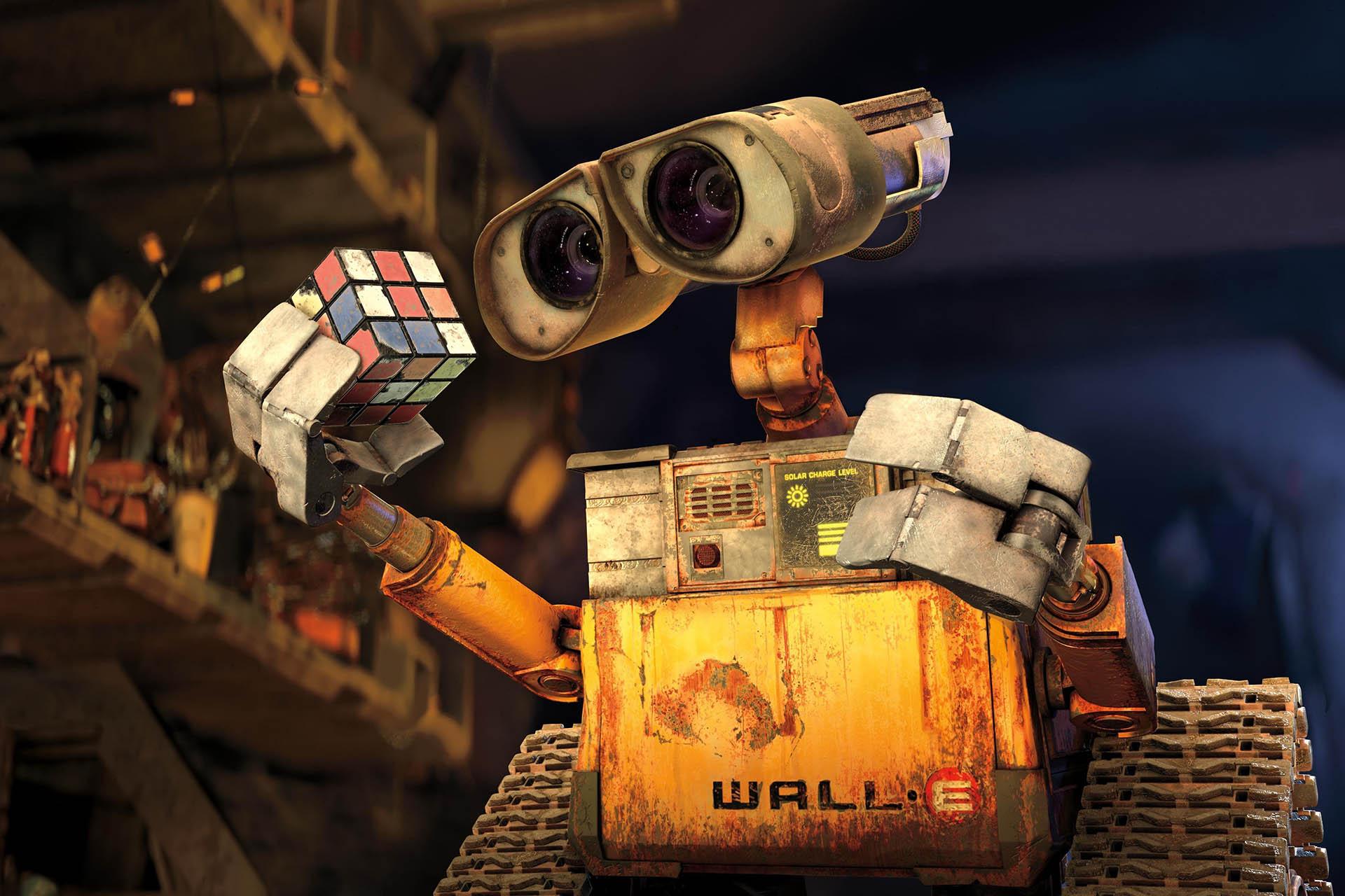 وال-ای درحال نگاه کردن به یک مکعب روبیک در فیلم Wall-e