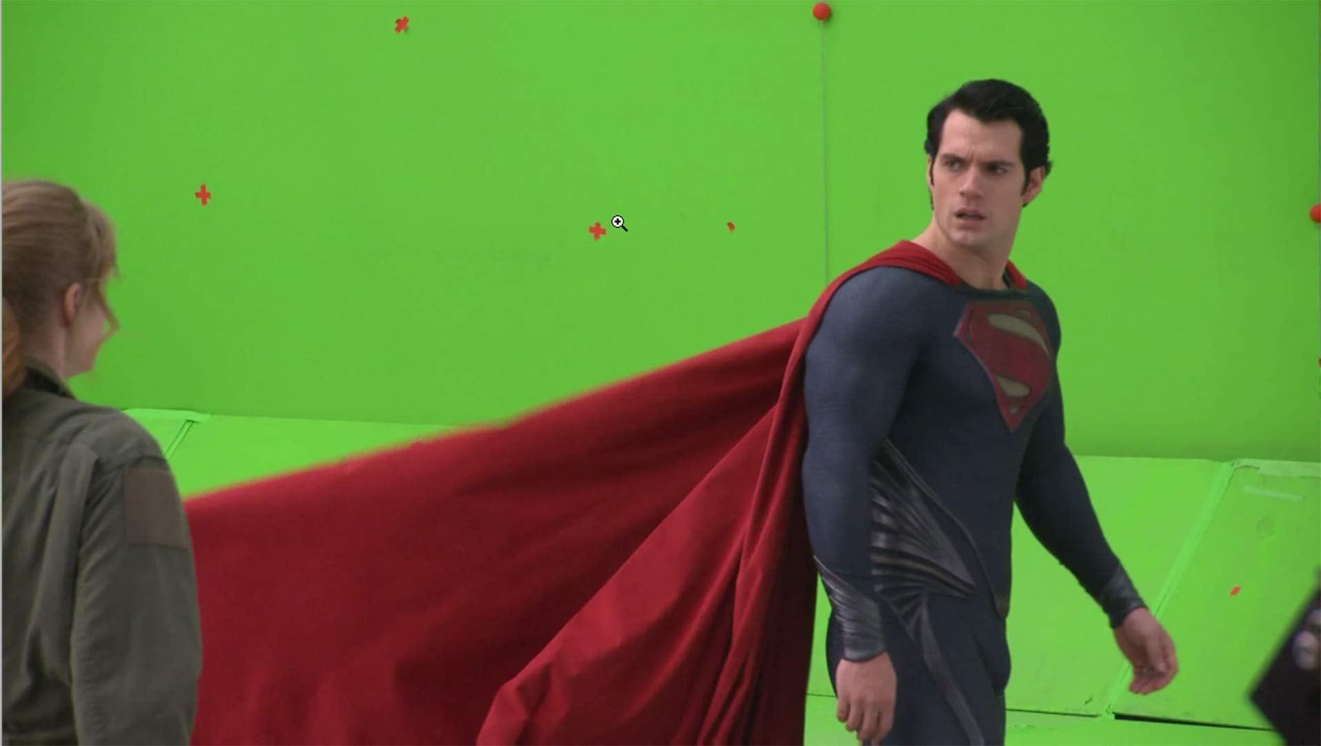 هنری کویل در نقش سوپرمن در مقابل پرده سبز