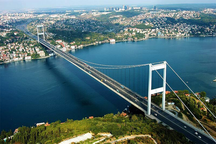 پل دوم استانبول بر تنگه بسفر