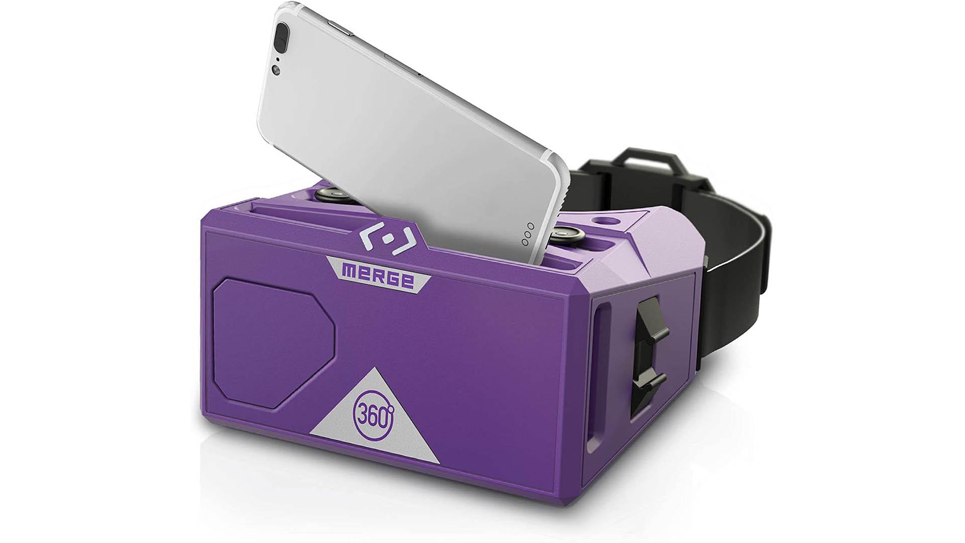 هدست واقعیت مجازی با گوشی Merge VR