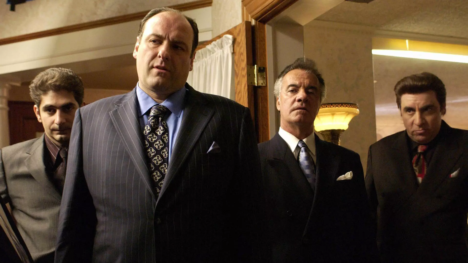تونی پاولی کریستوفر سیلویو شخصیت‌های اساسی سریال The Sopranos