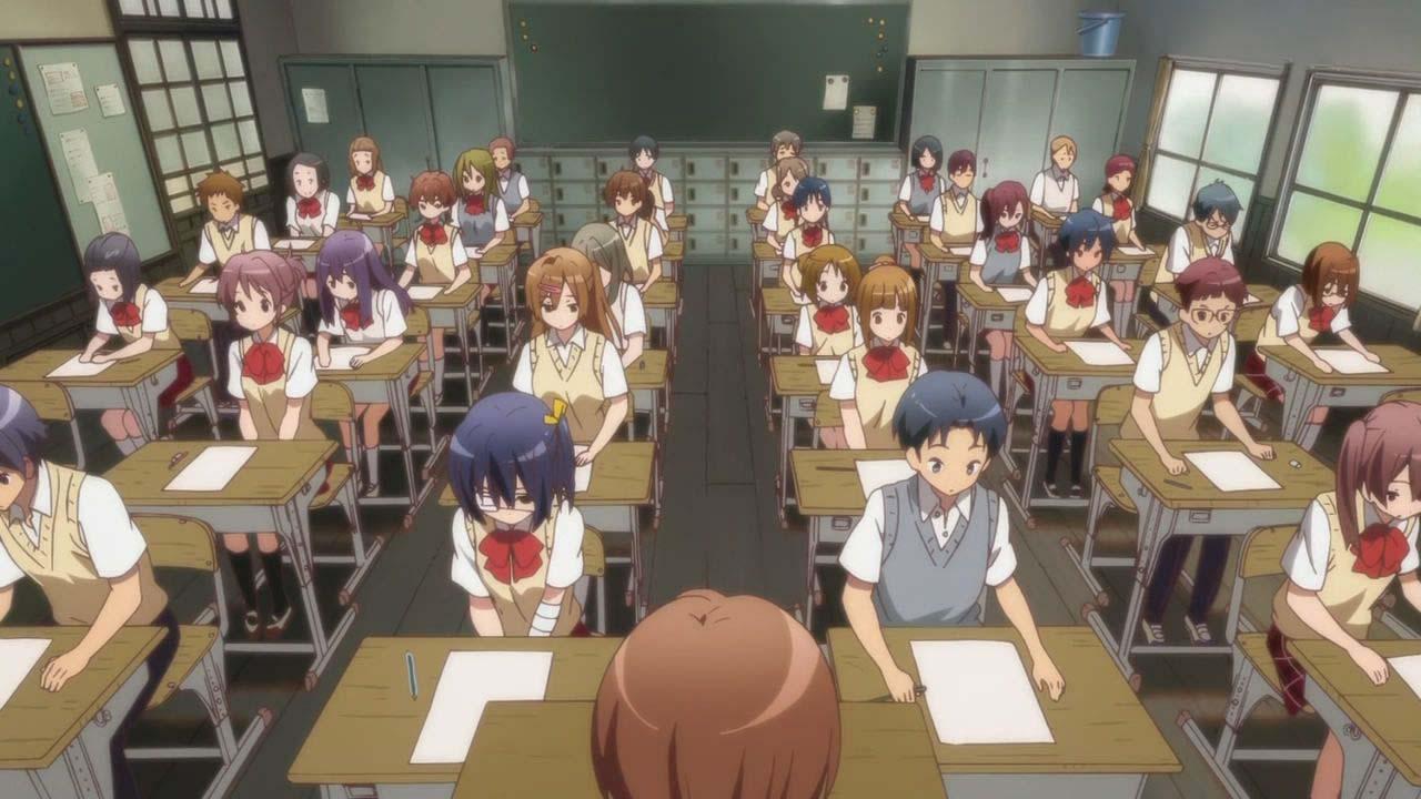 یک کلاس درس شلوغ ژاپنی در انیمه
