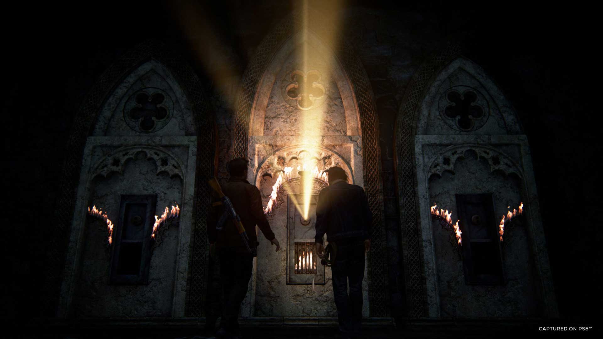 عبور نور از روزنه در بازی Uncharted: Legacy of Thieves Collection کنسول پلی استیشن 5 سونی