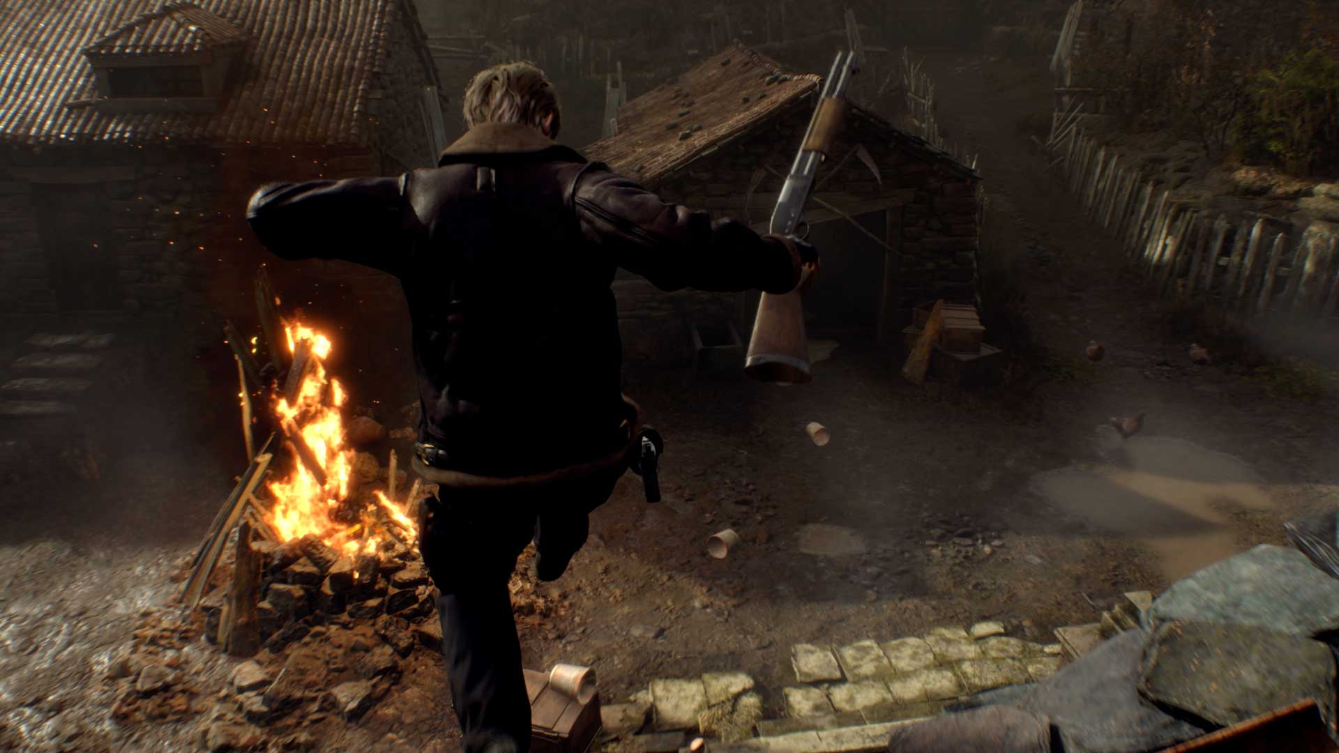 پریدن لیان از روی پشت بام با شاتگان در نسخه ریمیک بازی Resident Evil 4 (رزیدنت ایول ۴) کپکام