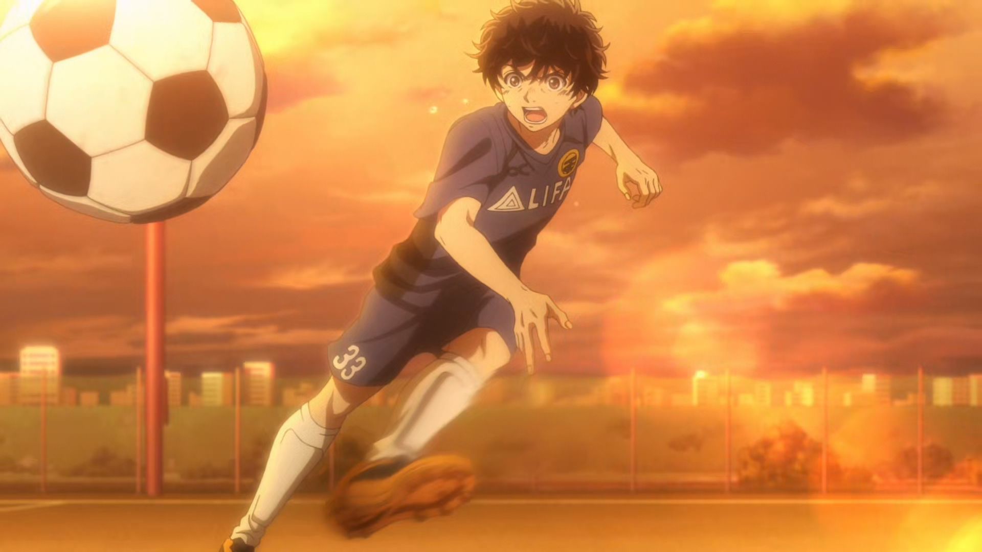 Aoi's accurate shot in Aoashi's soccer anime