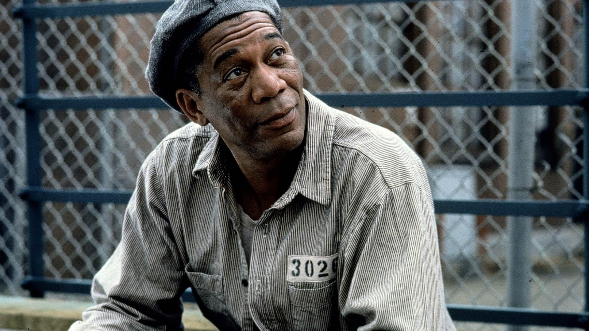 Personnage rouge joué par Morgan Freeman dans The Shawshank Redemption