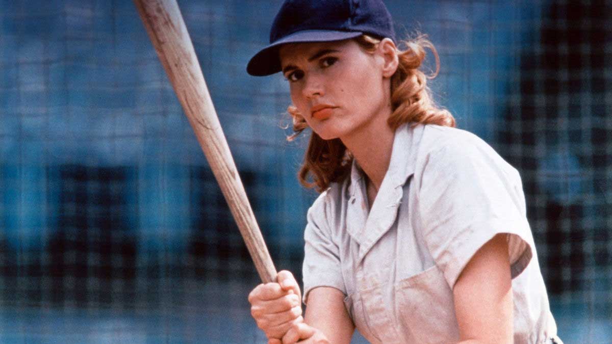 لیگ حرفه‌ای بیسبال زنان در فیلم A League of Their Own، محصول سال ۱۹۹۲ میلادی