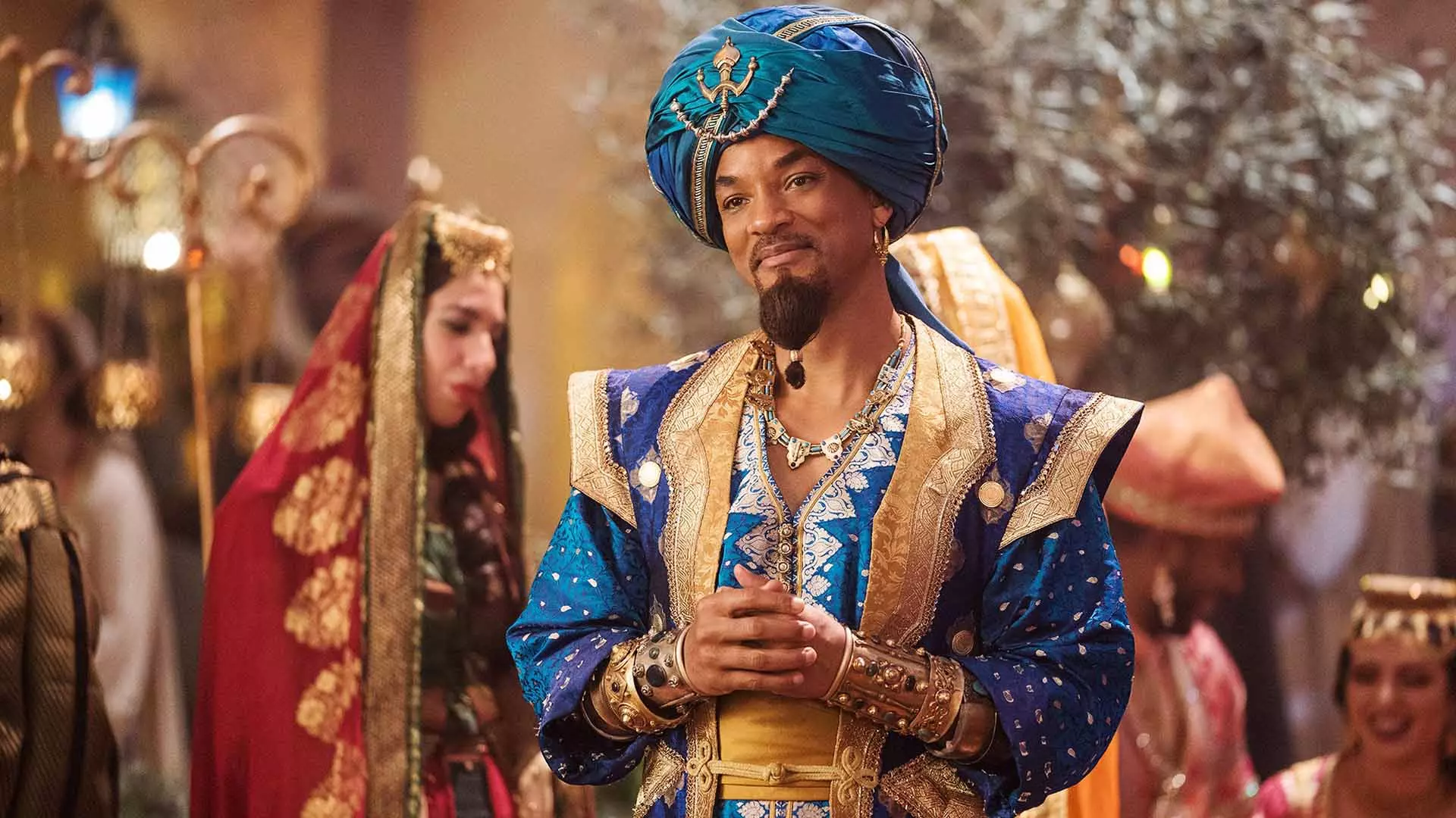 ویل اسمیت با لباس هندی آبی در فیلم Aladdin