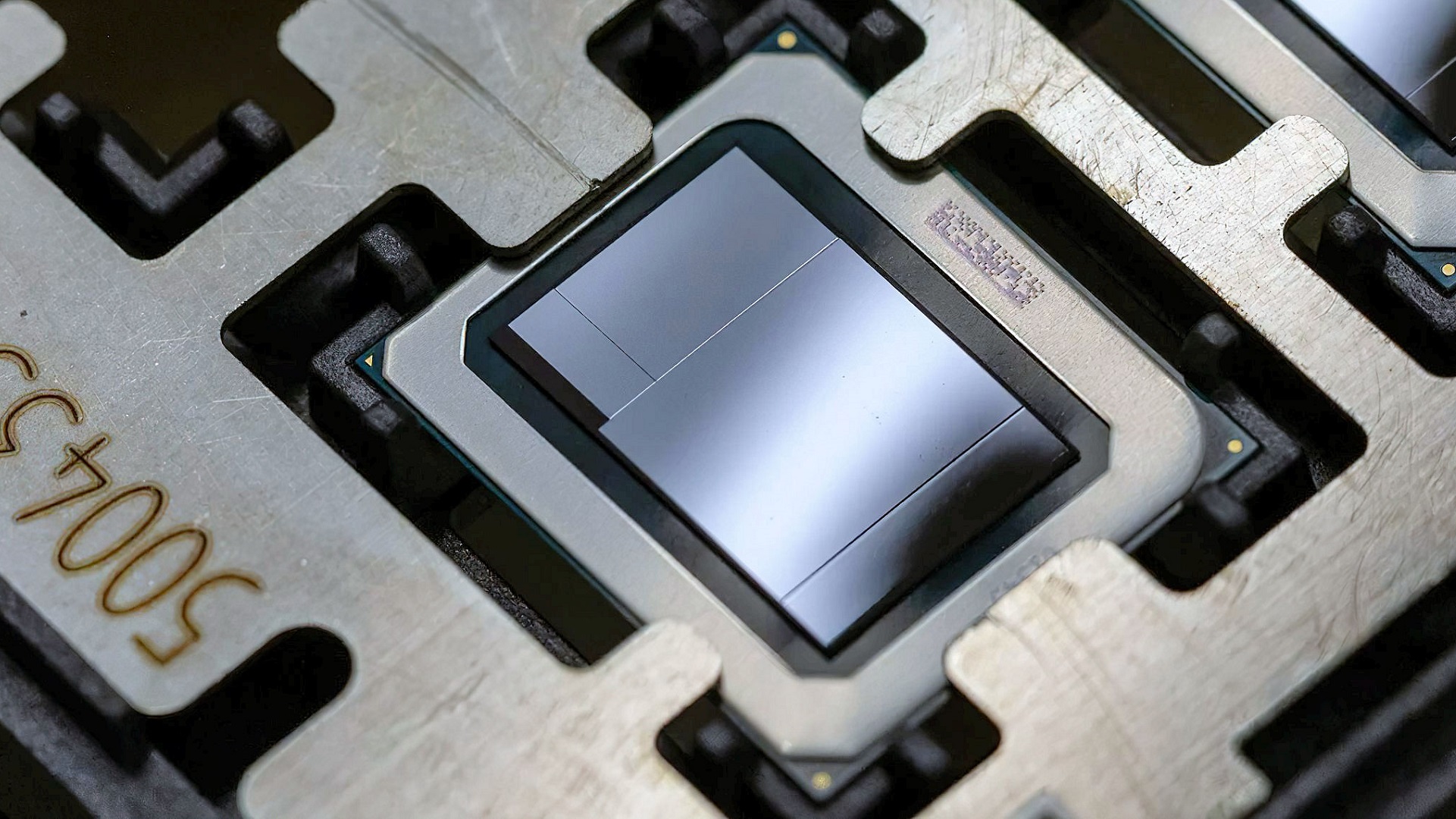 انجام اولین تست موفقیت آمیز نسل چهاردهم پردازنده‌های اینتل؛ Meteor Lake