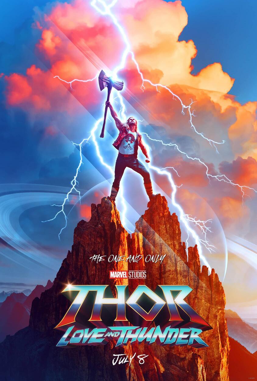 کریس همسورث در اولین پوستر فیلم Thor: Love and Thunder