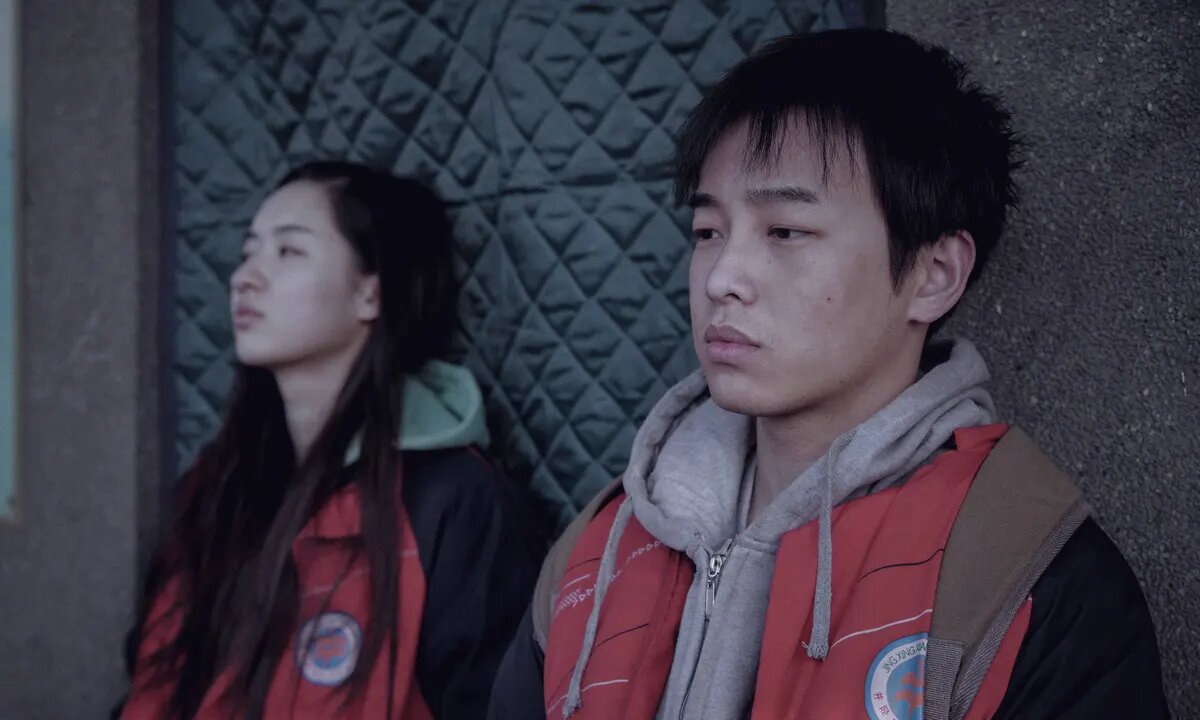 مرد و زن چینی در فیلم An Elephant Sitting Still، محصول سال ۲۰۱۸ میلادی
