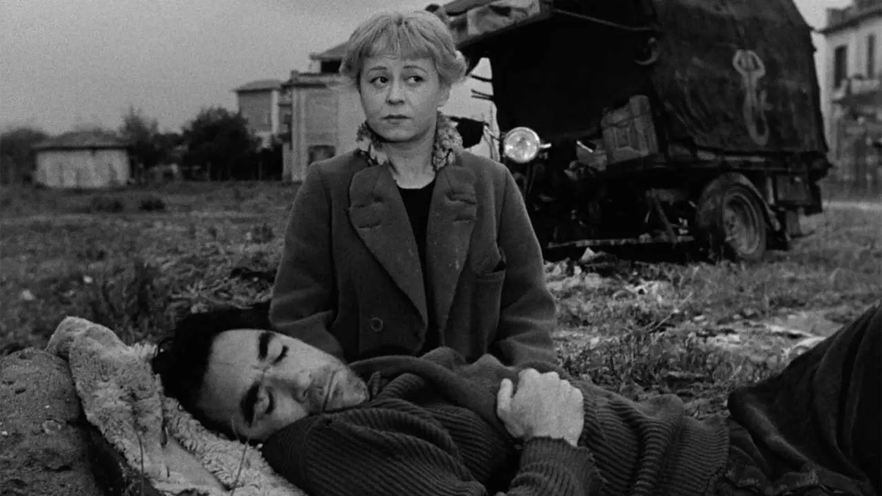 تصویر سیاه و سفید فیلم La strada، محصول سال ۱۹۵۴ میلادی