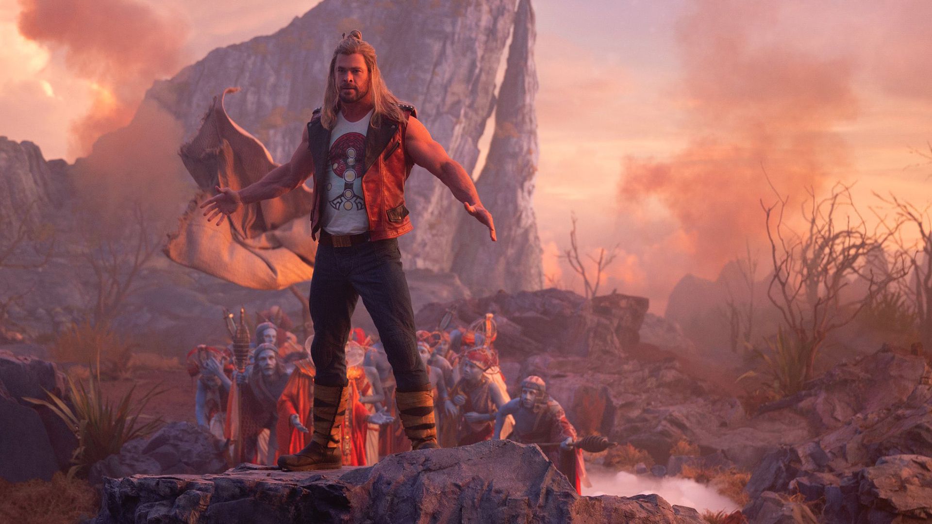 روجر ثور با بازی کریس همسورث در فیلم Thor: Love and Thunder