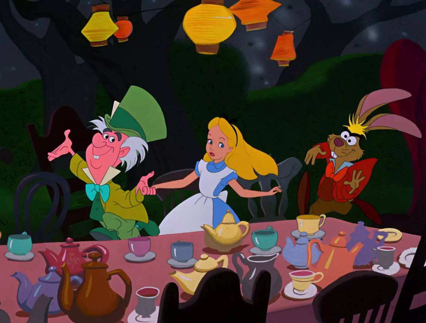 آلیس، خرگوش و کلاه دار در انیمیشن آلیس در سرزمین عجایب